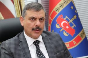 ERZURUM (AA) – Dolandırılmaktan kurtulma hikayesini anlatan Erzurum Valisi Mustafa