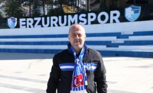 ERZURUM (AA) – YUNUS HOCAOĞLU – Depremlerde hasar gören şehir