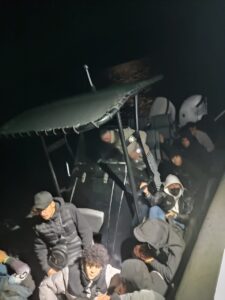 - Göçmen kaçakçılığı iddiasıyla 1 şüpheli gözaltına alındı