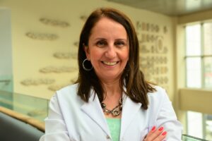 İSTANBUL (AA) – Medicana International İstanbul Hastanesi Göğüs Hastalıkları Uzmanı