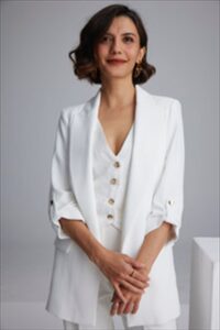 - Hayati Tanrıverdi Hopi'nin Üründen Sorumlu Genel Müdür Yardımcısı pozisyonuna