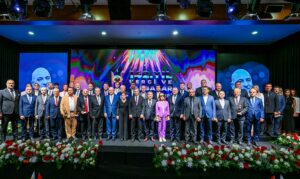 - İçtur, Antalya ve İstanbul Havalimanlarında dünyanın önde gelen markalarıyla