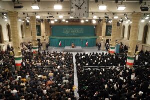 TAHRAN (AA) – İran lideri Ayetullah Ali Hamaney, İsrail'in saldırısının