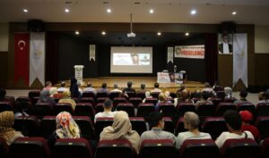 AYDIN (AA) – İşgal altındaki Batı Şeria'da katıldığı barışçıl gösteride