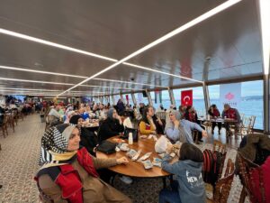 - İsrail'in saldırıları nedeniyle ülkesinden ayrılmak zorunda kalan Gazzeliler, Üsküdar