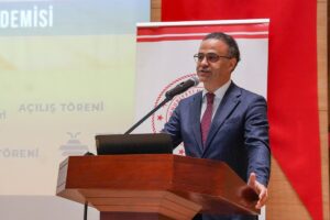 - "Öğretmenlerin siber ve cinsel zorbalığa karşı öğrencilerin psikolojilerini, maneviyatlarını