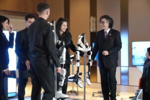 İSTANBUL (AA) – Japonya merkezli Cyberdyne şirketinin geliştirdiği nörorehabilitasyona yönelik