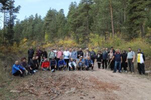 ANKARA (AA) – Ankara'nın Çubuk ilçesinde sonbahar renklerine bürünen Karagöl