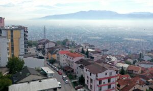 KOCAELİ (AA) – Kocaeli'de sis kentin bazı bölgelerinde etkili oldu.