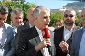 MARDİN (AA) – Mardin'de İnsan Hak ve Hürriyetleri (İHH) İnsani