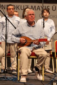 SAMSUN (AA) – ERKUT KARGIN – Otizmli çocuklardan oluşan İzmir