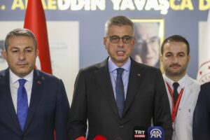 KİLİS (AA) – Sağlık Bakanı Kemal Memişoğlu, dün Malatya'nın Kale