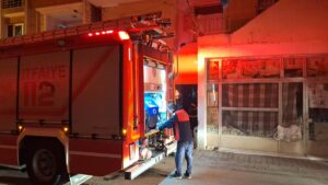 SAMSUN (AA) – Samsun'un Bafra ilçesinde bir evde gaz sıkışması