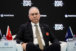 İSTANBUL (AA) – Savunma ve güvenlik alanında uluslararası işbirliği, SAHA