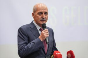 İSTANBUL (AA) – TBMM Başkanı Numan Kurtulmuş, "Dün Hitler vardı,