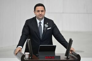 TBMM (AA) – TBMM Genel Kurulu, Meclis Başkanvekili Sırrı Süreyya