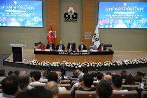 ADANA (AA) – Ticaret Bakanı Ömer Bolat, "Artık döviz biriktiriyoruz.