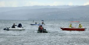 - "Yakala ve sal" yöntemiyle düzenlenen şampiyonada tutulan balıklar özel