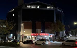 İSTANBUL (AA) – 112 Acil Çağrı Merkezi'nde çalışan kişilerle ortak