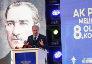 - "Kıbrıs, dünyanın en stratejik bölgelerinden biri. Orada hata yapmaya,