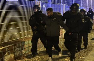 BERLİN (AA) – Almanya'nın başkenti Berlin'de düzenlenen Filistin'e destek gösterisinde