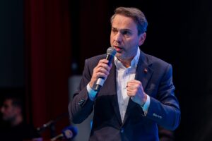 - "Türkiye Yüzyılı hedeflerimize ulaşmada önemli bir pay sahibi olacak