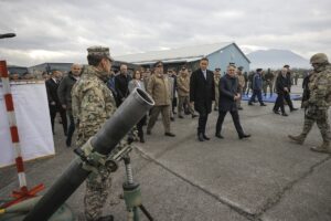 SARAYBOSNA (AA) – Bosna Hersek'in başkenti Saraybosna'da "Silahlı Kuvvetler Günü"