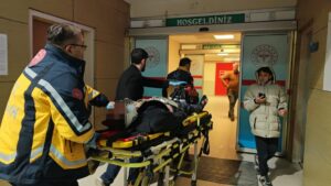 BURSA (AA) – Bursa'nın İnegöl ilçesinde, üç aracın karıştığı kazada