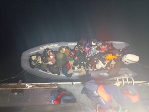 - Göçmen kaçakçılığı yaptığı iddiasıyla 1 şüpheli gözaltına alındı