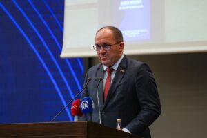 İZMİR (AA) – Çekya Tarım Bakanı Marek Vyborny, ülkesi ile