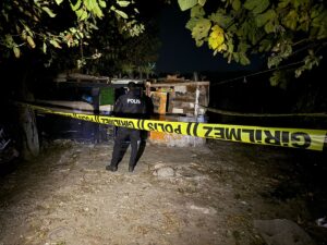 İZMİR (AA) – İzmir'in Selçuk ilçesinde, evde çıkan yangında 5