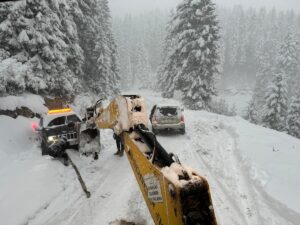 GİRESUN (AA) – Giresun, Gümüşhane ve Artvin'de kar nedeniyle mahsur