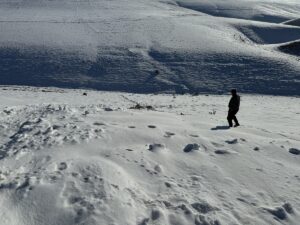 - "Kızılpınarın mevkisinde tesadüfen bir ağıla ulaştık. Orada biraz ısındıktan