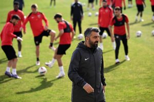 - "Fenerbahçe'nin çok artıları var ama eksi tarafları da var.