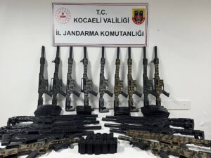 KOCAELİ (AA) – Kocaeli'nin Darıca ilçesindeki bir evde ruhsatsız 20