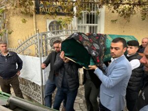 İSTANBUL (AA) – Küçükçekmece'deki Menekşe Deresi'nde ölü bulunan 18 yaşındaki