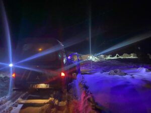 MALATYA (AA) – Malatya'nın Hekimhan ilçesinde, kar yağışı nedeniyle evinde