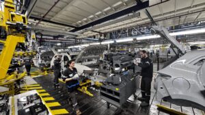 BURSA (AA) – Renault Group Türkiye Üst Yöneticisi (CEO) Jan