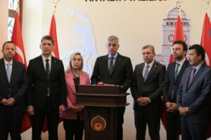 ANTALYA (AA) – Sağlık Bakanı Kemal Memişoğlu, açıkladıkları yeni aile