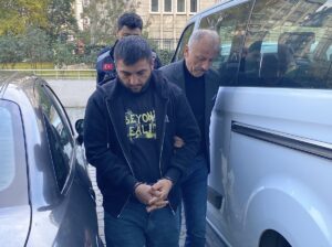 SAMSUN (AA) – Samsun'da, kendisine para vermeyen annesini tehdit eden