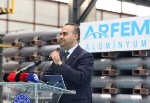 DİYARBAKIR (AA) – Sanayi ve Teknoloji Bakanı Mehmet Fatih Kacır,