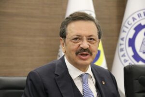 - "Isparta ortalama 1 milyon ton elma üretiyor. Türkiye'nin elma