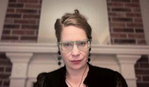 LAHEY (AA) ー SELMAN AKSÜNGER – Uluslararası Ceza Mahkemesinin (UCM)