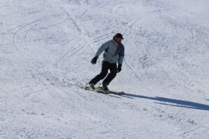 SİVAS (AA) – Sivas'taki Yıldız Dağı Kış Sporları Turizm Merkezi'nde