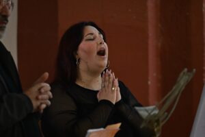 ADANA (AA) – Adana'da, Noel dolayısıyla Bebekli Kilisesi'nde ayin düzenlendi.