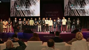 - İlk kez Dubai'de düzenlenen etkinliğe yaklaşık 10 bin kişi