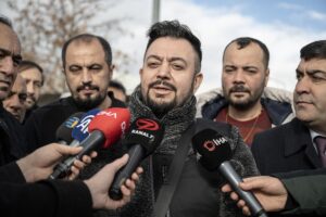 ANKARA (AA) – Akciğer kanseri nedeniyle 61 yaşında hayatını kaybeden