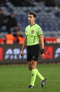 - Atakaş Hatayspor: 1 - Adana Demirspor: 0 (İlk yarı)