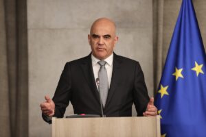 - "Diyalog, işleyen her demokrasinin temel taşıdır"