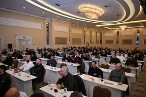 GAZİANTEP (AA) – Ayakkabı Yan Sanayicileri Derneği (AYSAD) Yönetim Kurulu